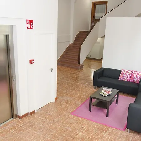 Πανσιόν La Fabrica Urban Palmas 2*